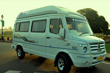 9 Seater Tempo Traveller Rental in Amritsar